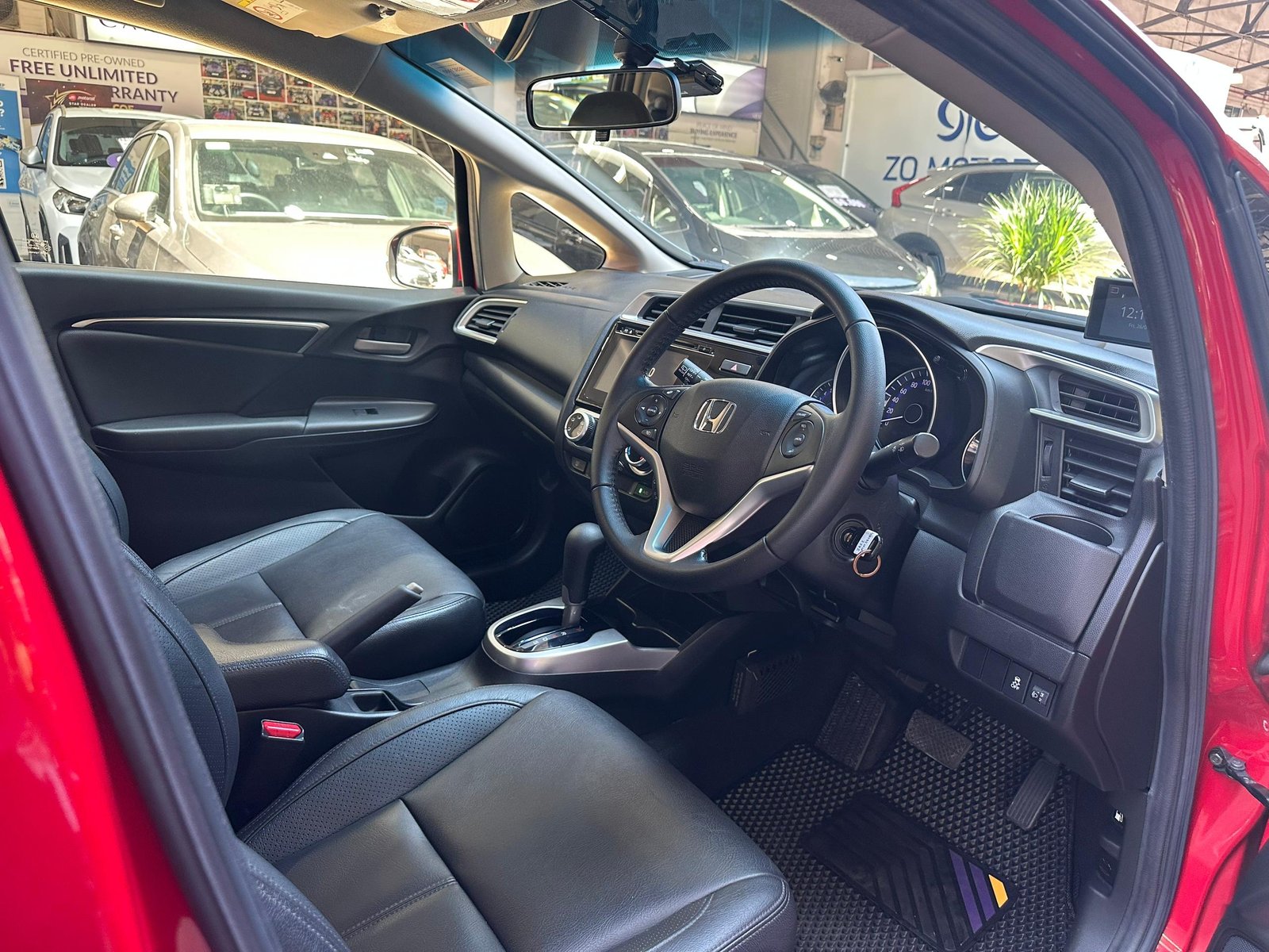 Honda Jazz 1.3 photo 7